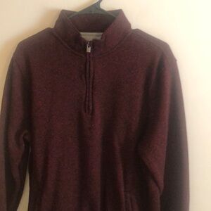 Men’s Designer Van Huesen Quarter Zip Pullover Sweater. Very Warm And Cozy